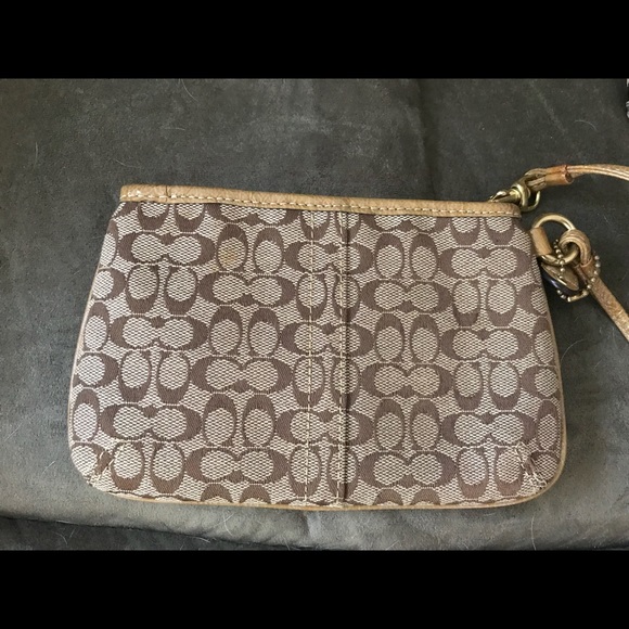 Coach bundle - Picture 7 of 7